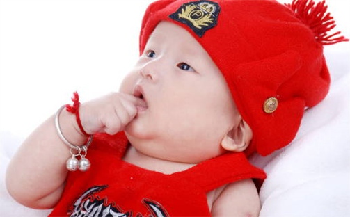 金属性的字有哪些特点